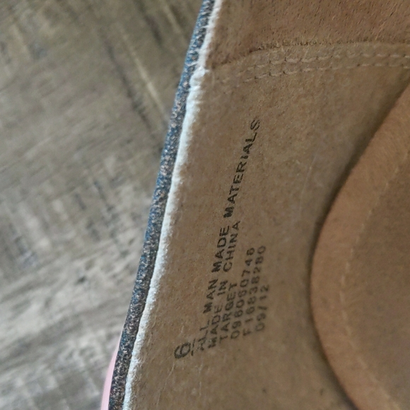 Flats - Picture 4 of 4